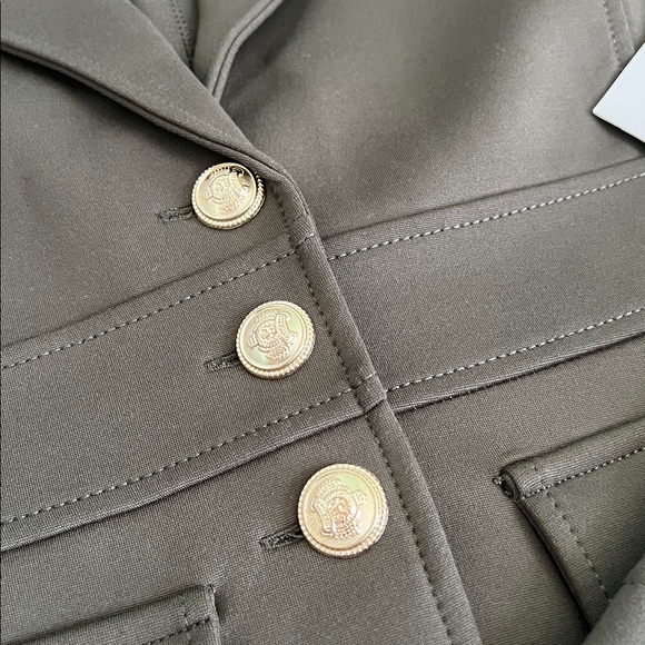 Joie Blazer - Picture 8 of 11